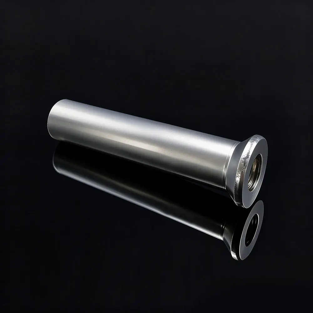 Flenshuls met holle schroefdraad